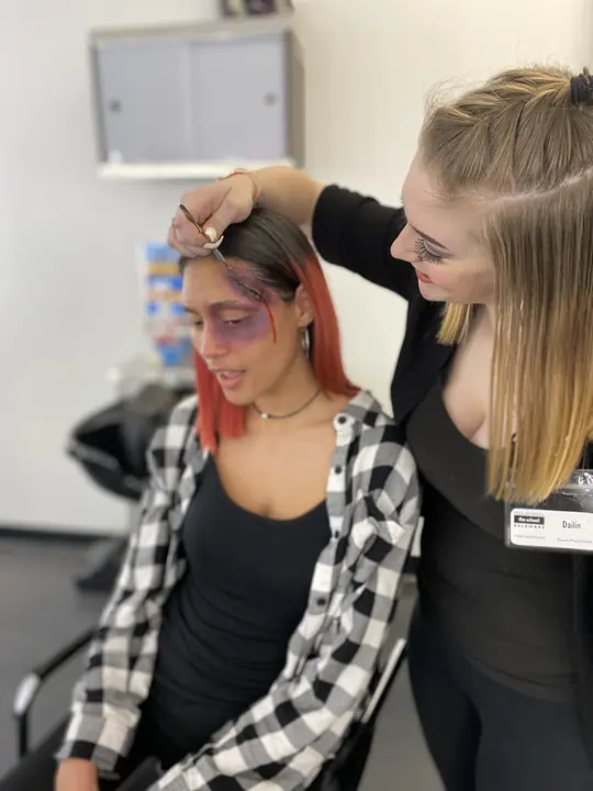 Painting a creative look in the salon